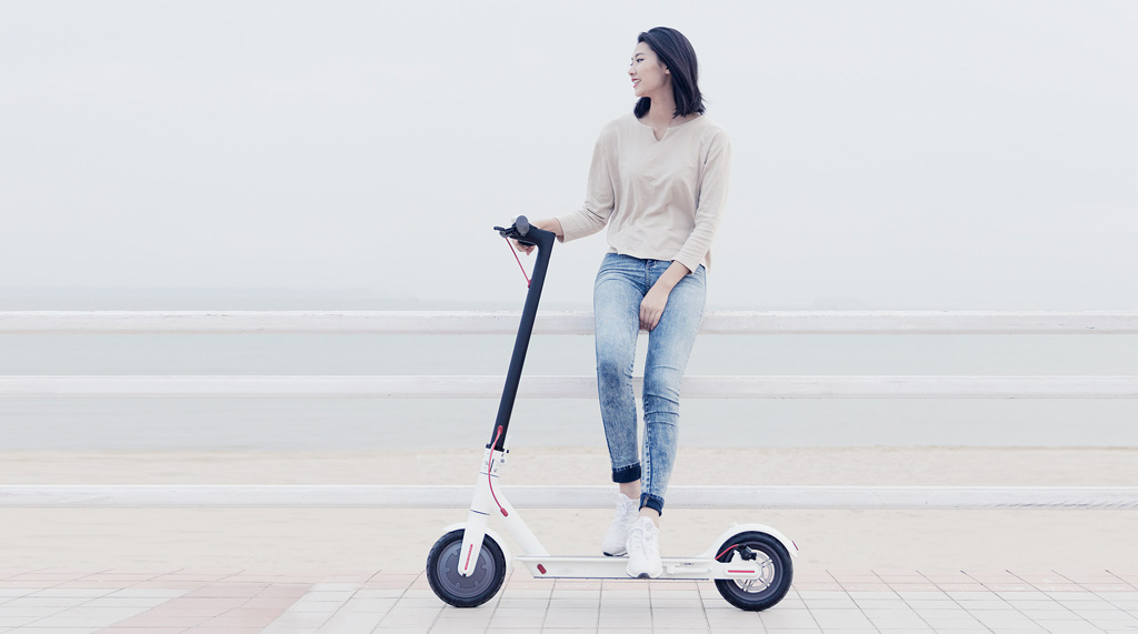 Электросамокат Xiaomi MiJia Electric Scooter Black Электросамокат Xiaomi MiJia Electric Scooter Black